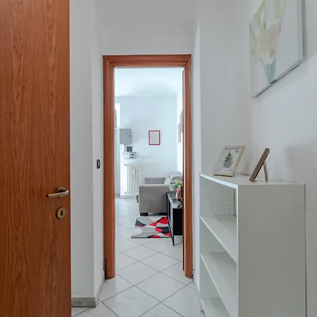 Guesthost - Walk To The Po River & Center Turin