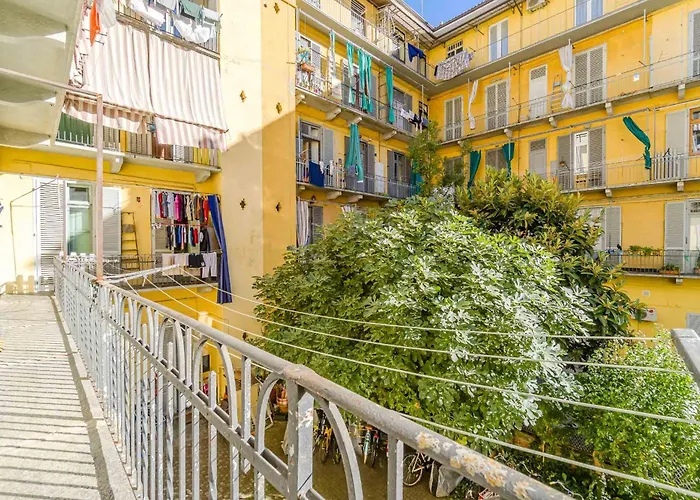 Apartament Guesthost - Walk To The Po River & Center *