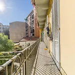 Guesthost - Walk To The Po River & Center Appartement