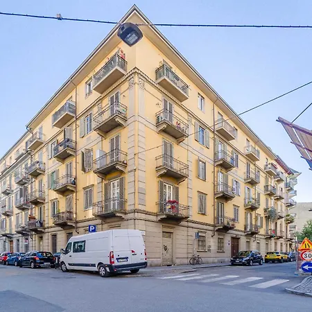 Guesthost - Walk To The Po River & Center Appartement Turin